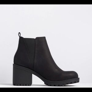 Dirty Laundry Black Faux Leather Boots Size 10